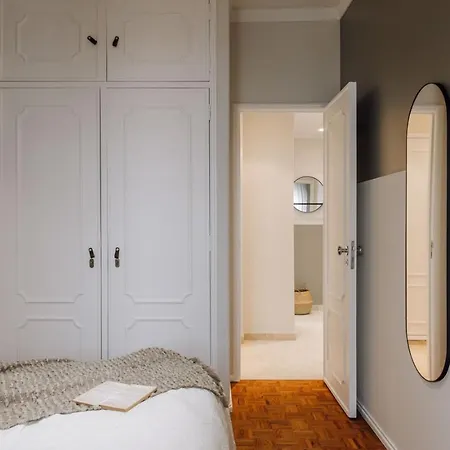 Baro - 3 Bedrooms In Marques De Pombal リスボン