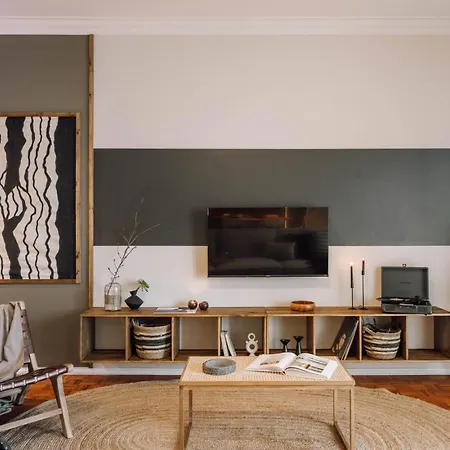 Apartamento Baro - 3 Bedrooms In Marques De Pombal Lisboa